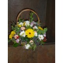 Cistella de flors variades